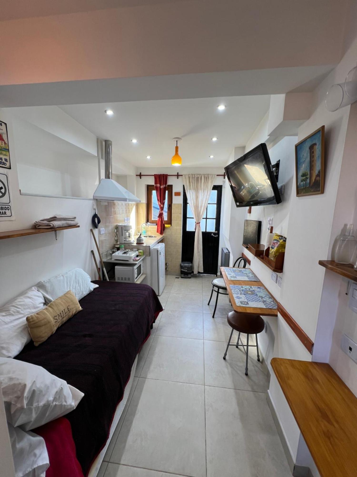 אושואיה Tiny Houses -Refugio- A 7 Minutos Del Centro En Auto מראה חיצוני תמונה